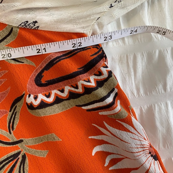 NWT Ivy Jane On/Off Shoulder Top - Picture 11 of 16